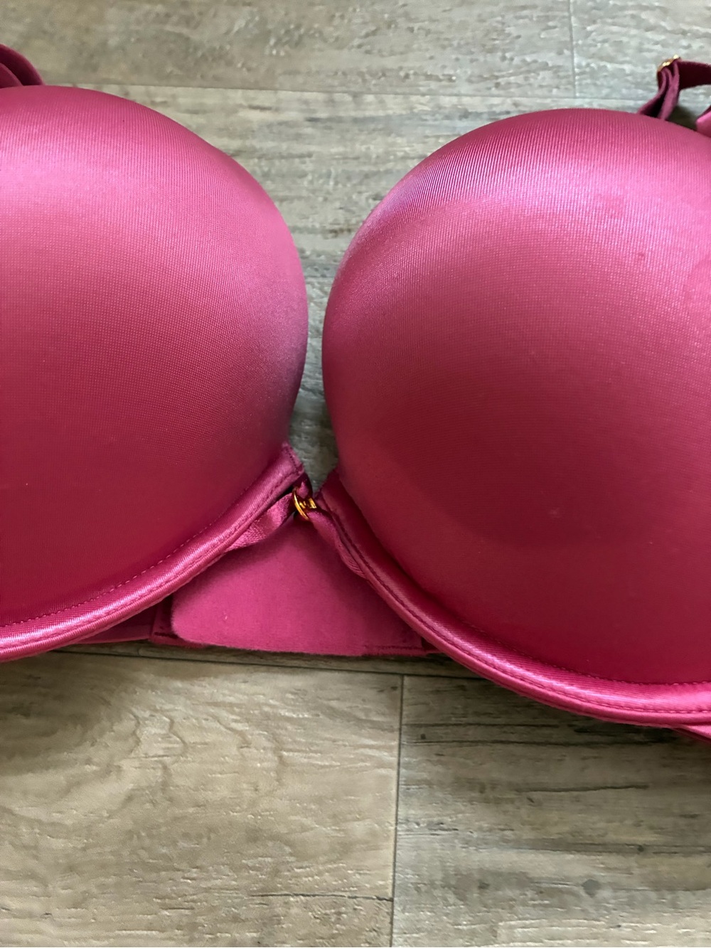 Victoria Secret Add 2 Cups Satin Bombshell Plunge Bra - Picture 3 of 9